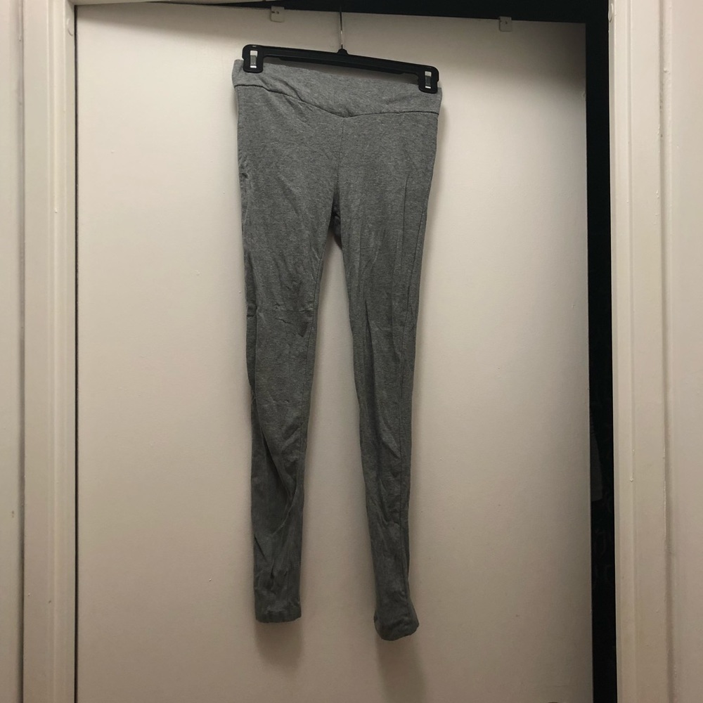 Grey leggings